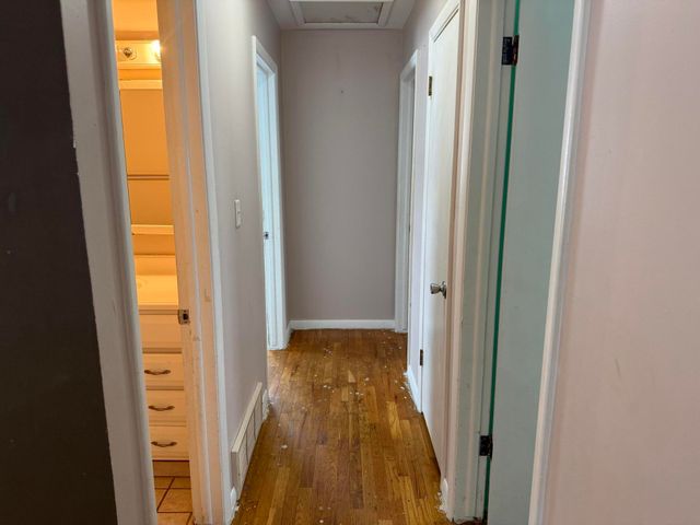 409 Weeks Avenue, Battle Creek City, MI 49015