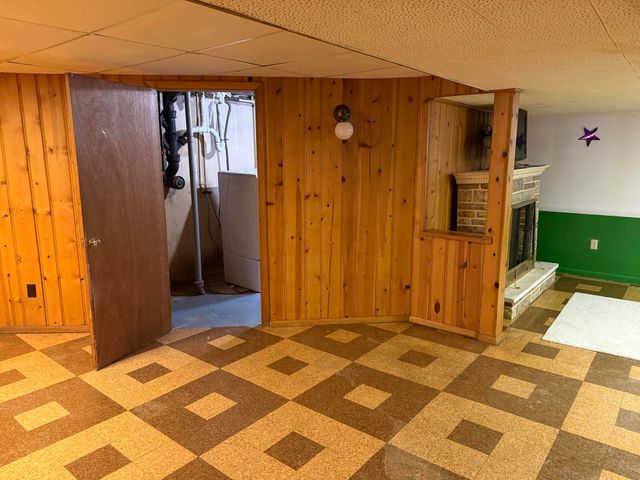 409 Weeks Avenue, Battle Creek City, MI 49015