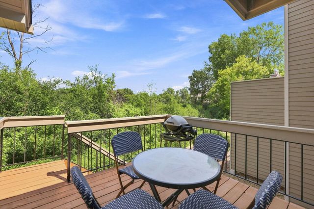 5423 Butternut Circle, Minnetonka, MN 55343