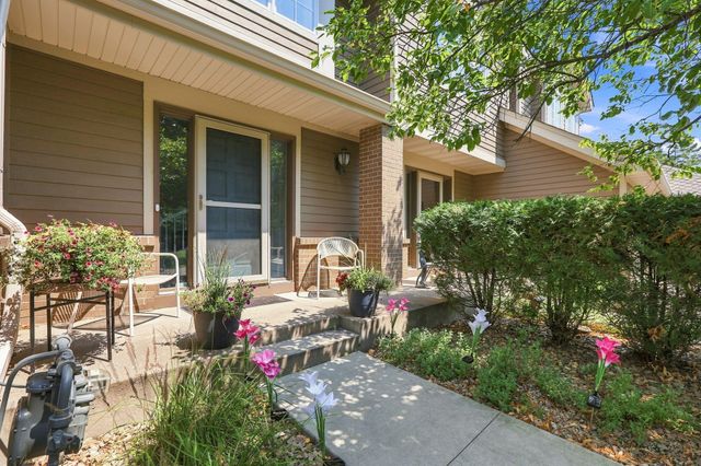 5423 Butternut Circle, Minnetonka, MN 55343