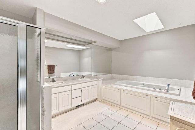 5423 Butternut Circle, Minnetonka, MN 55343