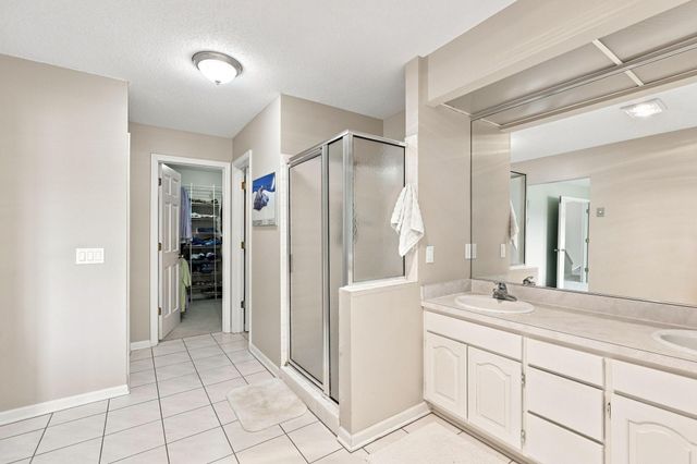 5423 Butternut Circle, Minnetonka, MN 55343