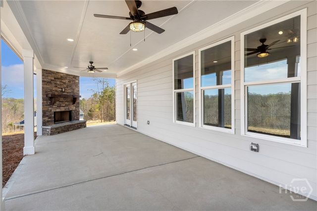 647 Fairview Road, Pendergrass, GA 30567