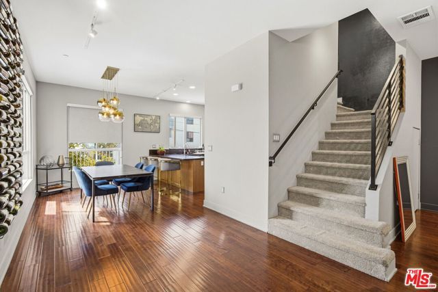 5911 Saturn Street, Los Angeles, CA 90035