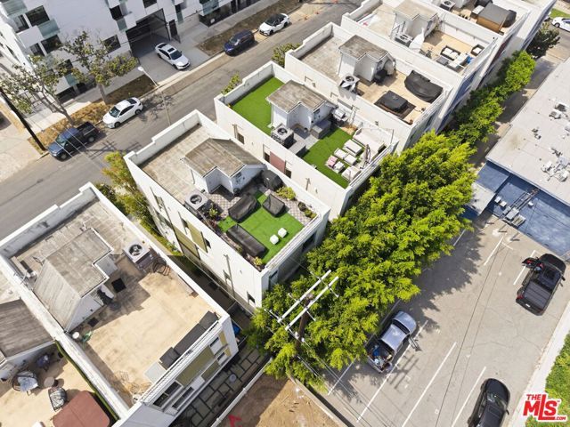 5911 Saturn Street, Los Angeles, CA 90035