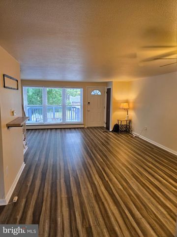 105 JOHN GLENN AVE, Reading, PA 19607