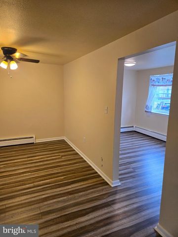 105 JOHN GLENN AVE, Reading, PA 19607