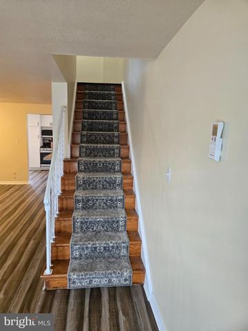 105 JOHN GLENN AVE, Reading, PA 19607