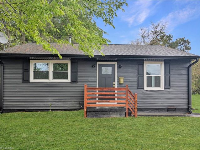 1614 Willow Road, Greensboro, NC 27401