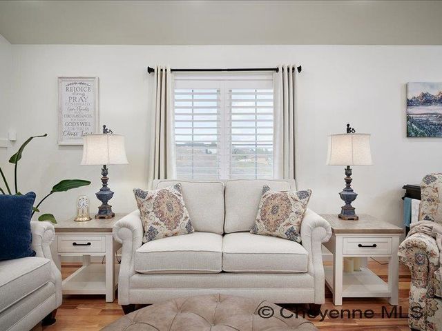 5801 MICA BLUFF, Cheyenne, WY 82009