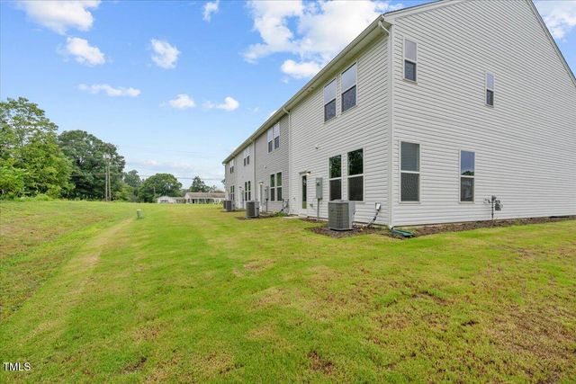 2112 Willow Glen Drive, Graham, NC 27253