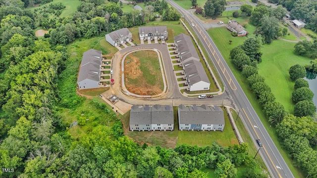 2112 Willow Glen Drive, Graham, NC 27253