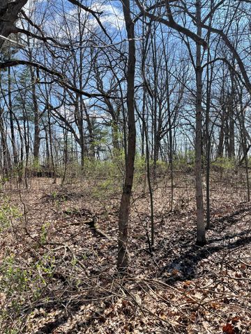 500 Wildwood Avenue E, Cedar Lake, IN 46303