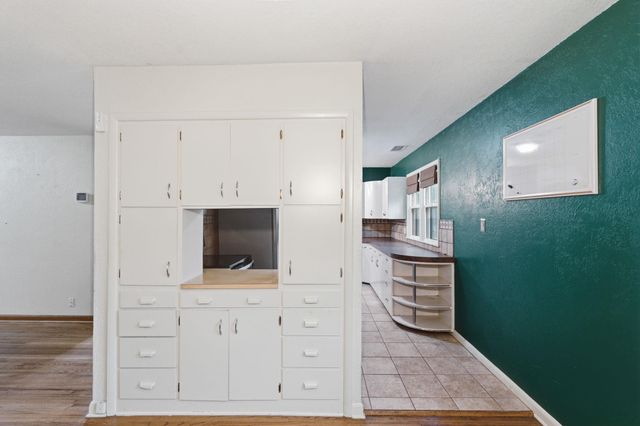 420 S McComas, Wichita, KS 67213