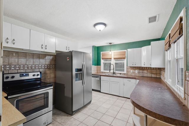 420 S McComas, Wichita, KS 67213