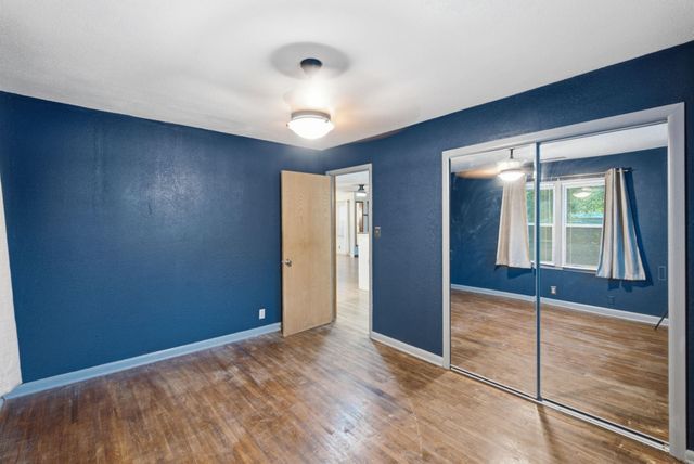 420 S McComas, Wichita, KS 67213
