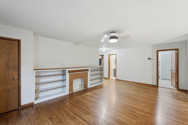 420 S McComas, Wichita, KS 67213