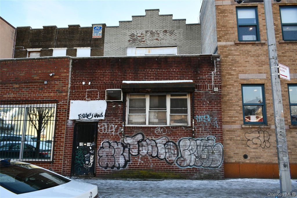 150-16 Hillside Avenue, Jamaica, NY 11432