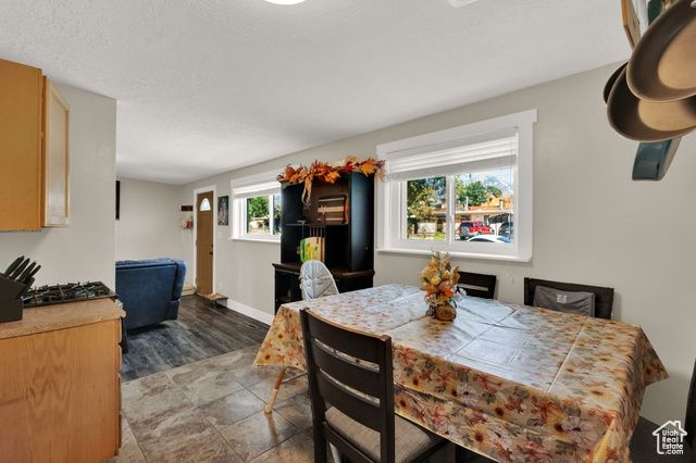 10282 S ZINNIA WAY, Sandy, UT 84094