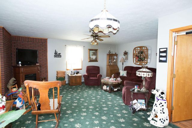 242 Garrett Avenue, Brooksville, KY 41004