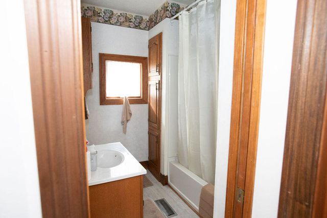 242 Garrett Avenue, Brooksville, KY 41004