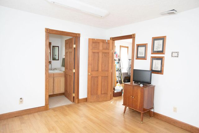 242 Garrett Avenue, Brooksville, KY 41004