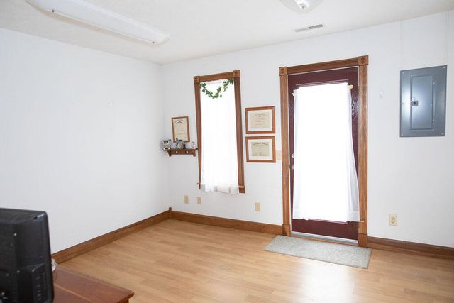 242 Garrett Avenue, Brooksville, KY 41004