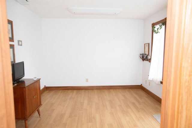 242 Garrett Avenue, Brooksville, KY 41004