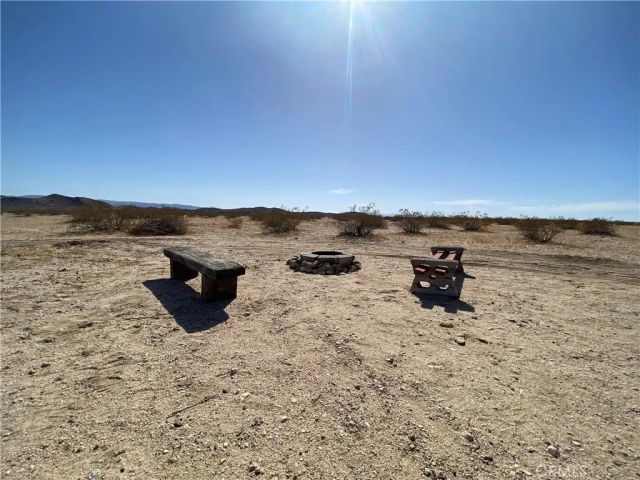 0 Windsong, Joshua Tree, CA 92252
