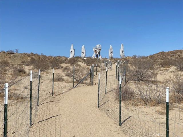 0 Windsong, Joshua Tree, CA 92252