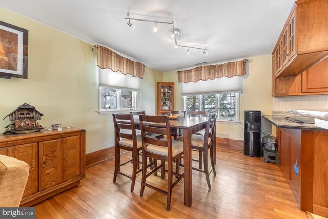 612 HOLLY CT, State College, PA 16801