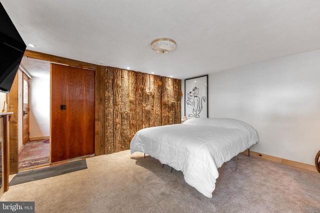 612 HOLLY CT, State College, PA 16801