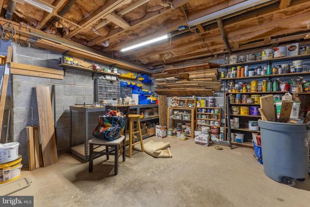 612 HOLLY CT, State College, PA 16801