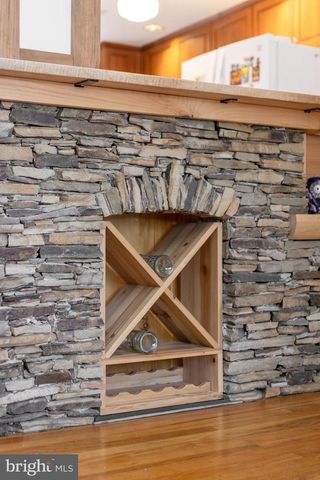 612 HOLLY CT, State College, PA 16801