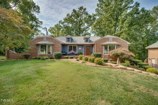 137 River Road, Johnson City, TN 37601