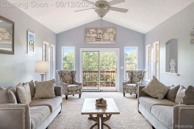 4204 Pavilion Court, Fenton, MI 48430