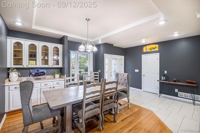 4204 Pavilion Court, Fenton, MI 48430