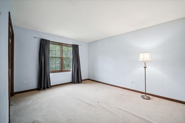 21488 N Pheasant Trail, Deer Park, IL 60010