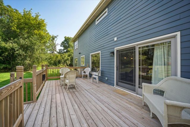 21488 N Pheasant Trail, Deer Park, IL 60010