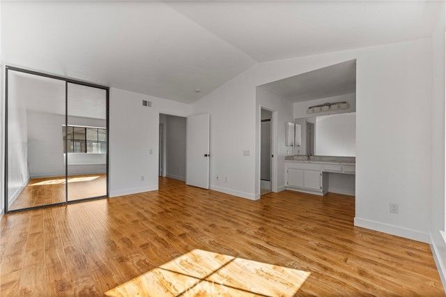 545 W Puente 2, Covina, CA 91722