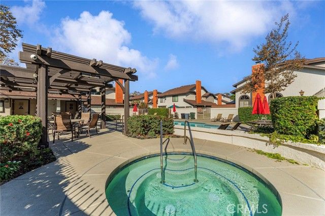 545 W Puente 2, Covina, CA 91722