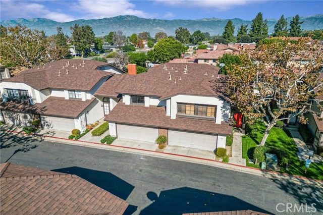 545 W Puente 2, Covina, CA 91722