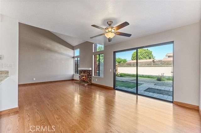 545 W Puente 2, Covina, CA 91722