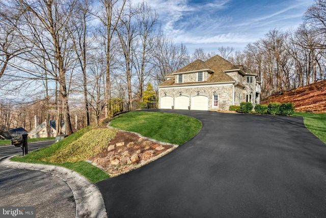 624 CARRINGTON CT, Hummelstown, PA 17036