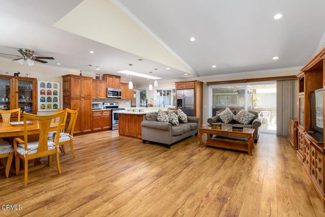 17219 Village 17, Camarillo, CA 93012