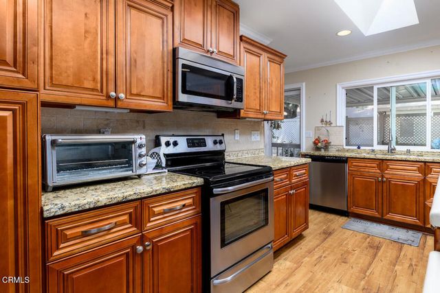 17219 Village 17, Camarillo, CA 93012