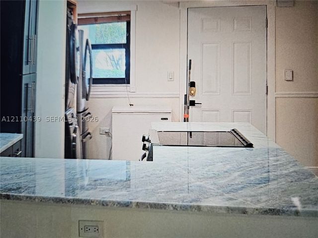 1021 Mockingbird Ln 105, Plantation, FL 33324