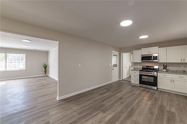 2362 Springrun Court, Decatur, GA 30032