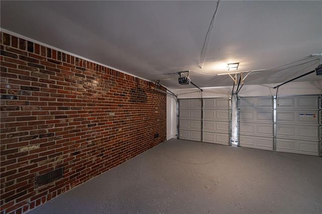 2362 Springrun Court, Decatur, GA 30032