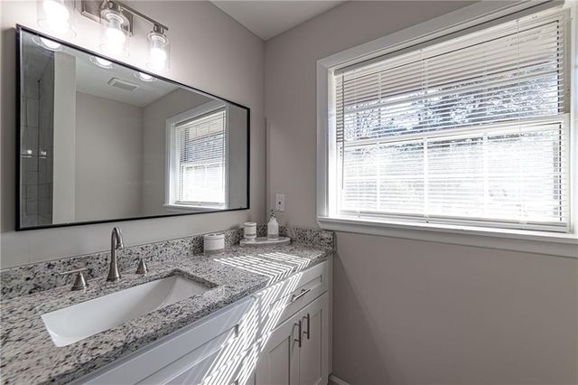 2362 Springrun Court, Decatur, GA 30032